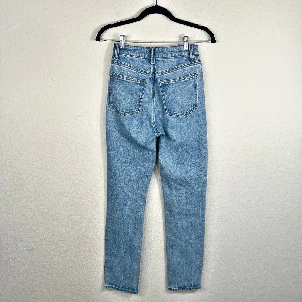 Reformation Liza Ultra High Rise Slim Straight Jeans in Malta - Picture 3 of 11